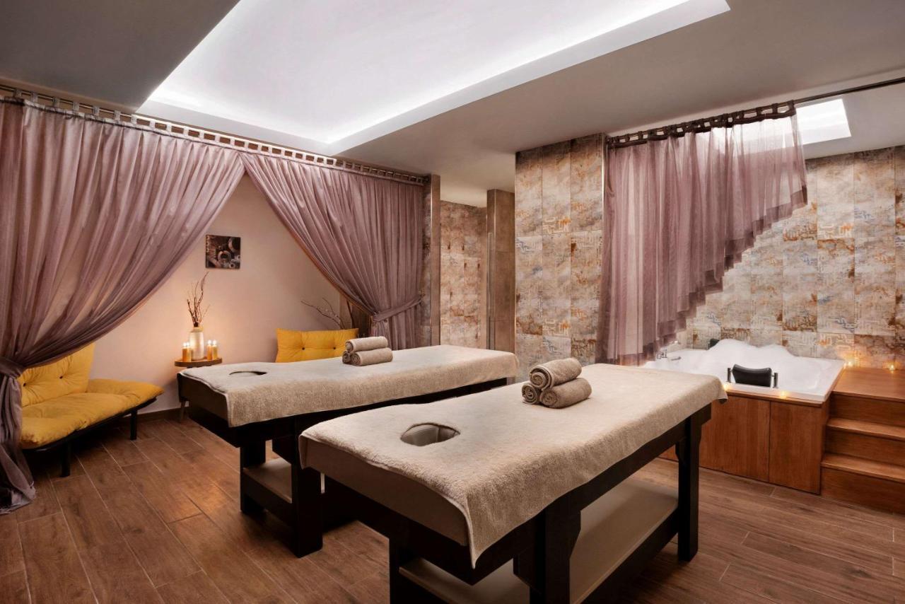 Hotel Ramada Plaza By Wyndham Rize Zewnętrze zdjęcie A spa treatment room