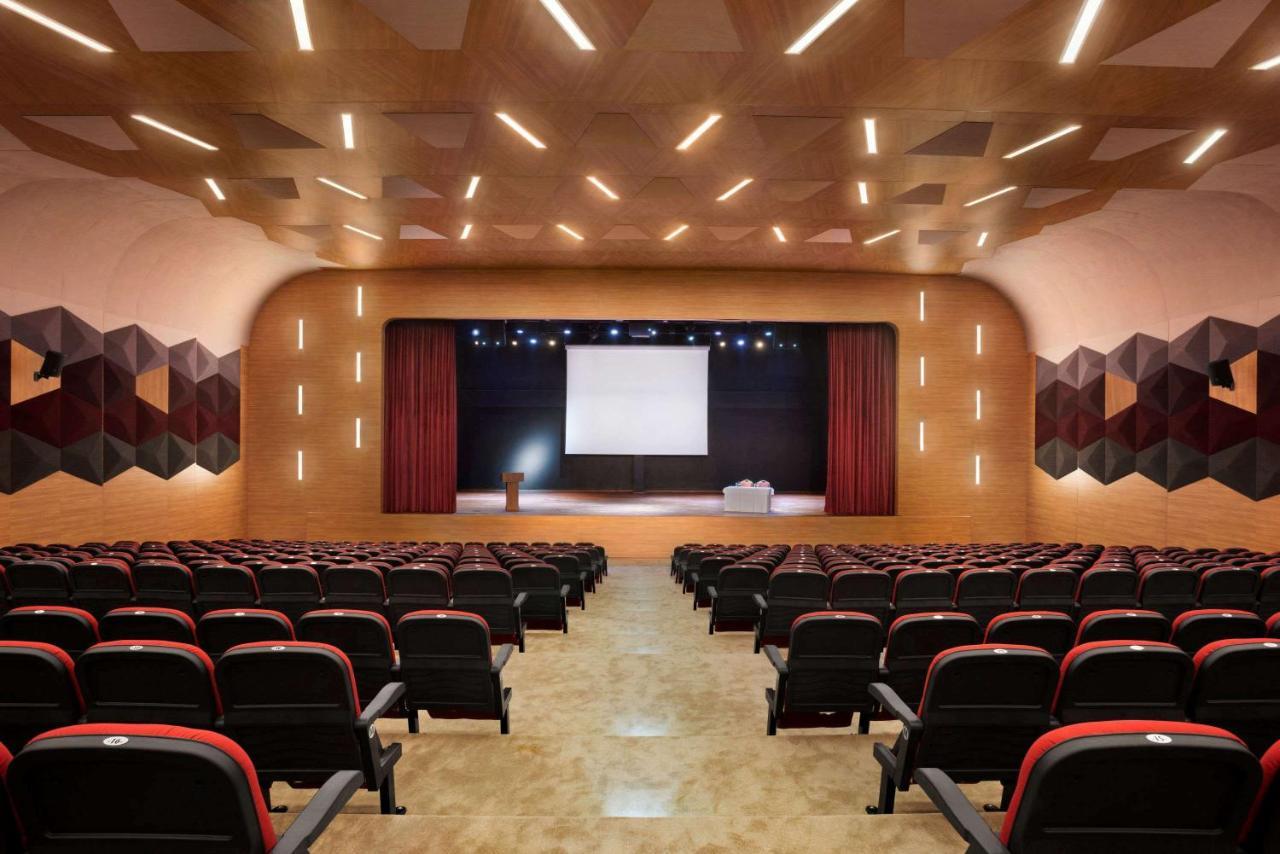 Hotel Ramada Plaza By Wyndham Rize Zewnętrze zdjęcie Auditorium
