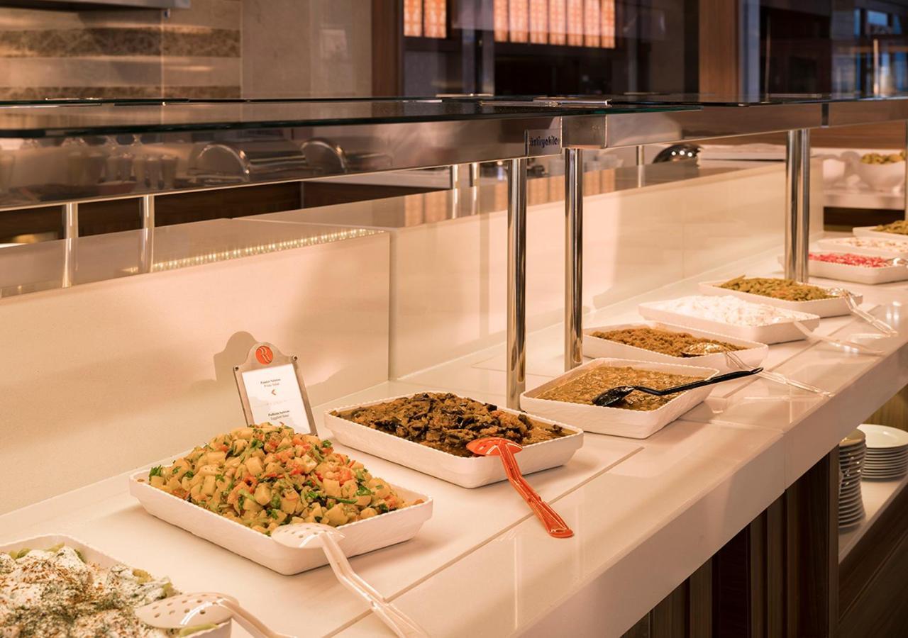 Hotel Ramada Plaza By Wyndham Rize Zewnętrze zdjęcie A salad bar
