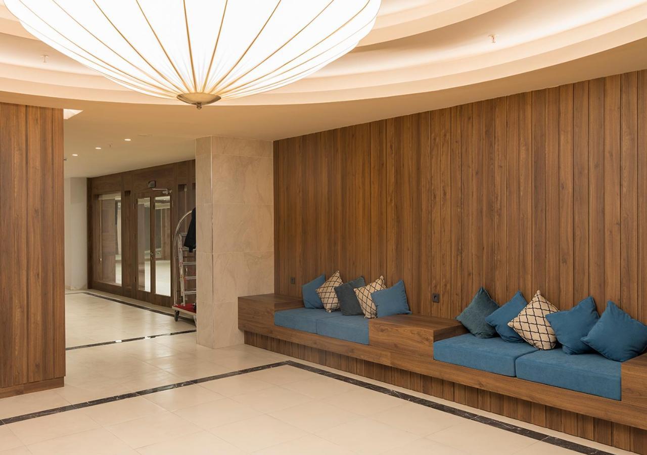 Hotel Ramada Plaza By Wyndham Rize Zewnętrze zdjęcie The lobby of the hotel