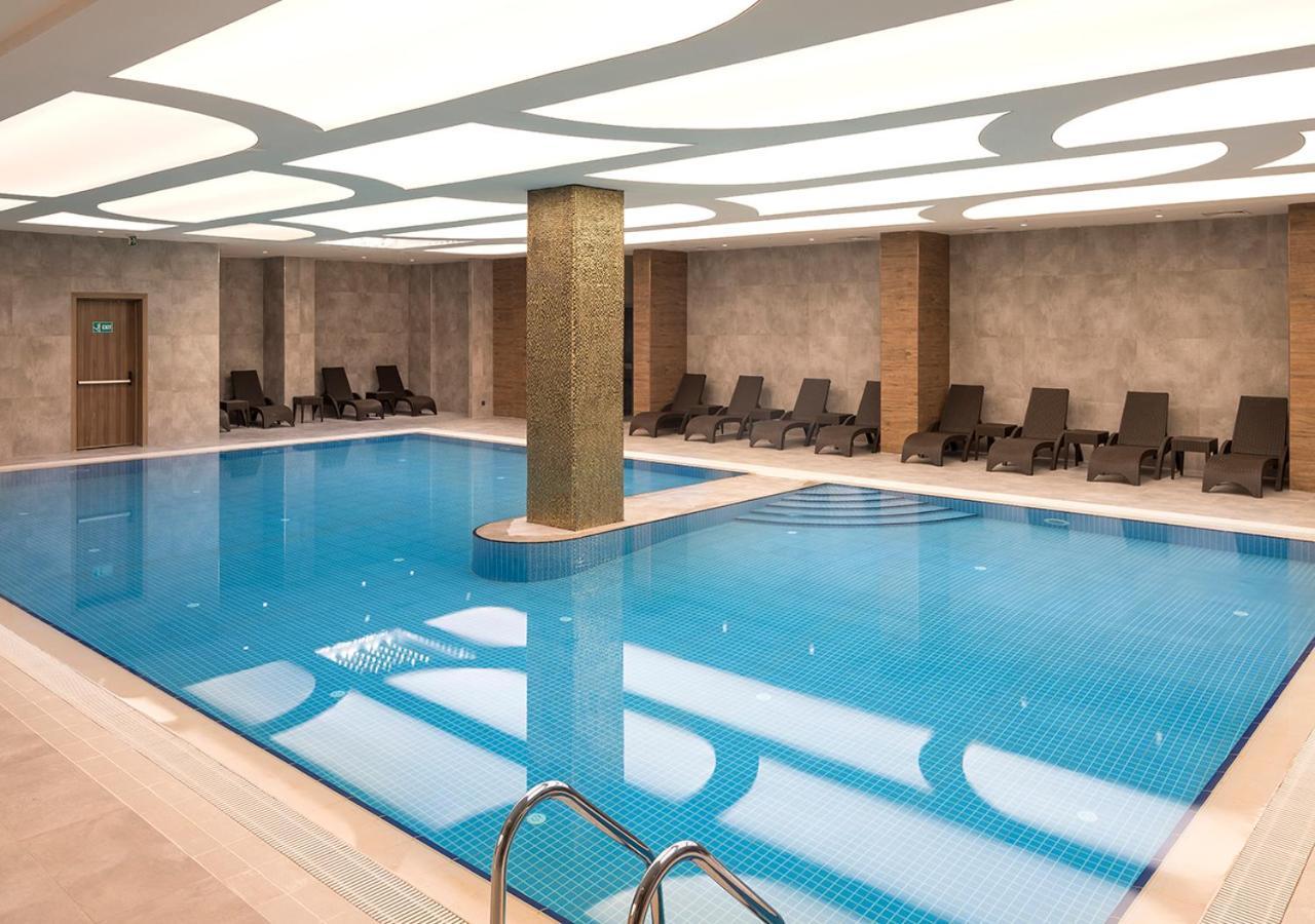 Hotel Ramada Plaza By Wyndham Rize Zewnętrze zdjęcie Indoor pool